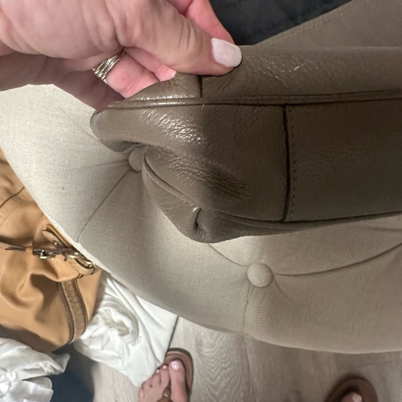 Marc Jacob’s Brown Leather Cross Body - Picture 6 of 12